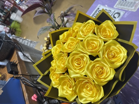 Discount Flowers on Sale at Micaela's Flowers & Party Supply